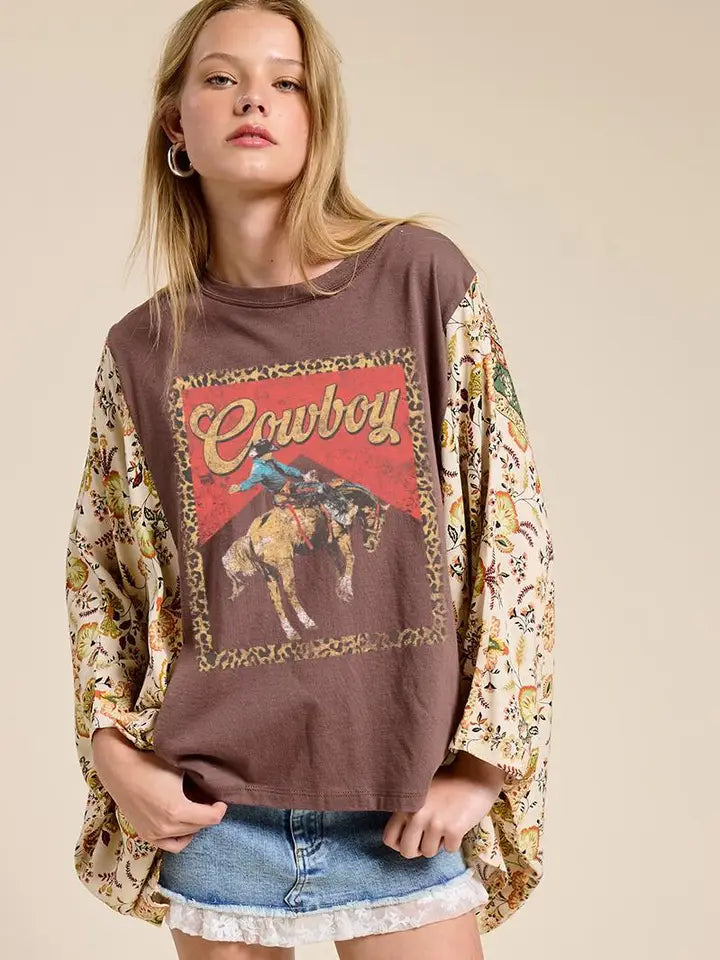 Western Cowboy Leopard Frame Vintage Western Kaftan Tee features