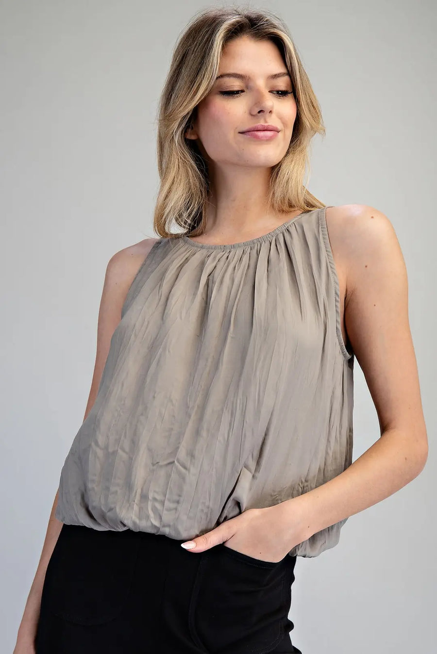 Camryn Sleeveless Gathered Bubble Blouse