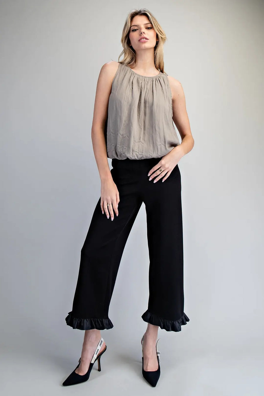 Camryn Sleeveless Gathered Bubble Blouse