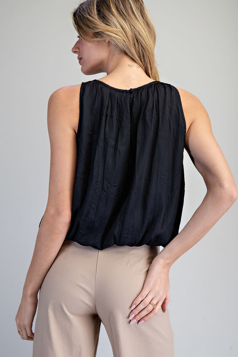 Camryn Sleeveless Gathered Bubble Blouse