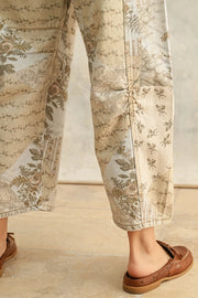 Vintage Roses Floral Printed Barrel Pants