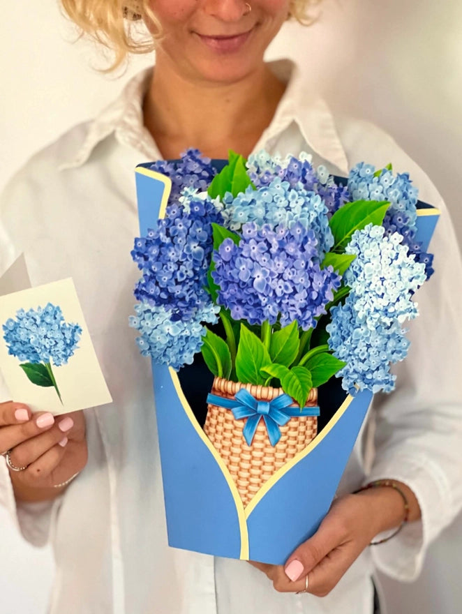 Nantucket Hydrangeas Pop Up Bouquet Card