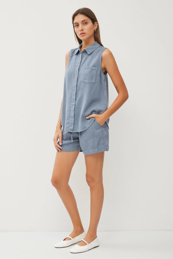 Maude Sleeveless Tencel Button Down Collared Top