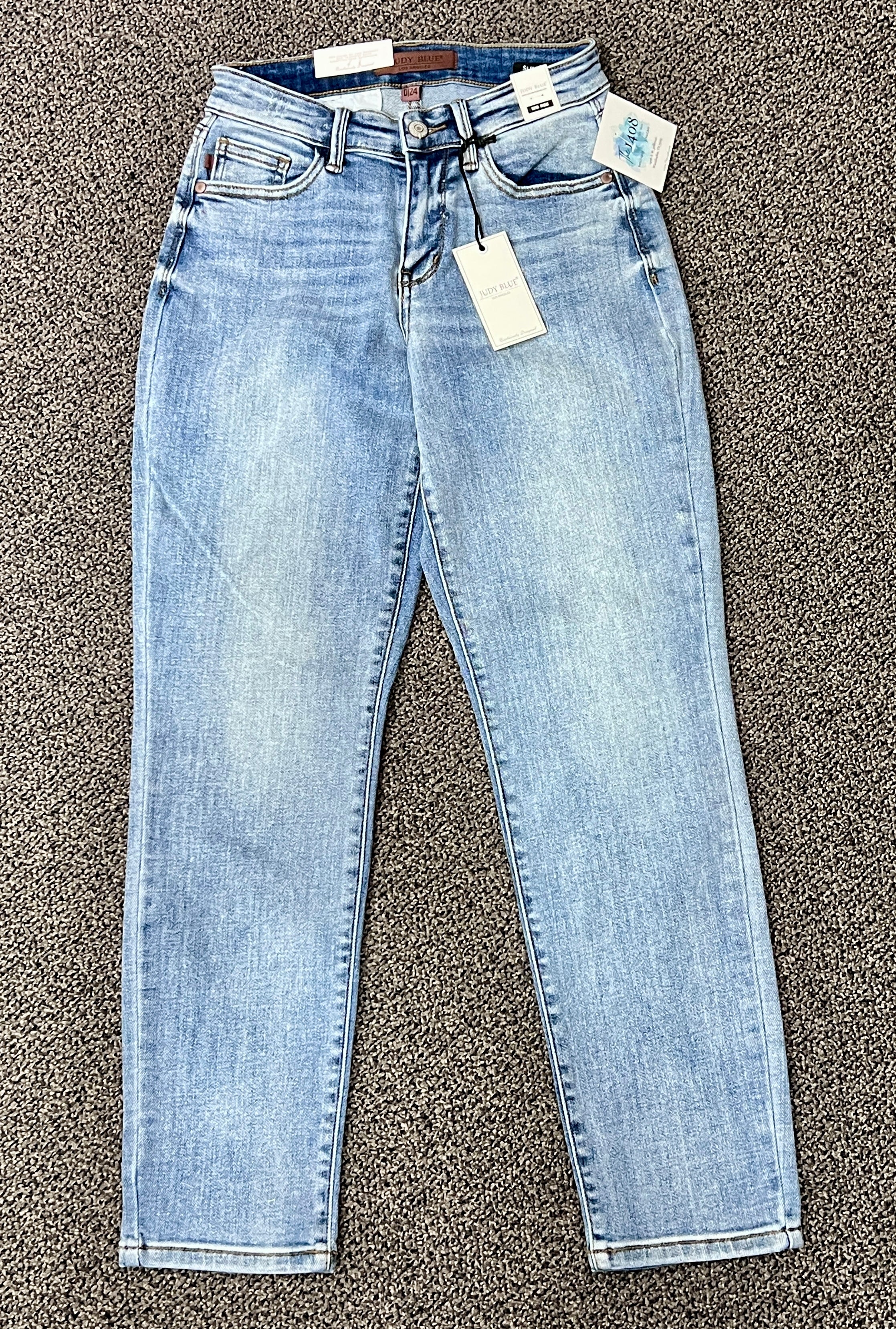 Sussudio Mid-Rise Vintage Wash Slim Ankle Fit Jeans with Cell Phone Pocket