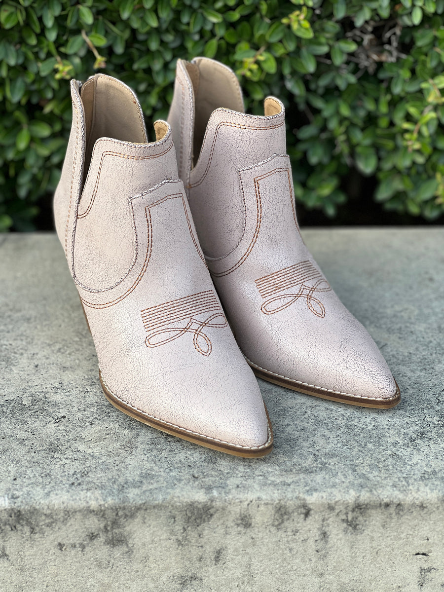 Hey Girl by Corkys "Smoke Show" Cream Crackle Short Western Style Bootie