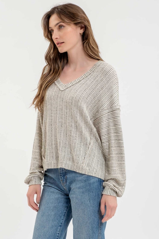 Ryanne V-Neck Long Sleeve Sweater Knit Top