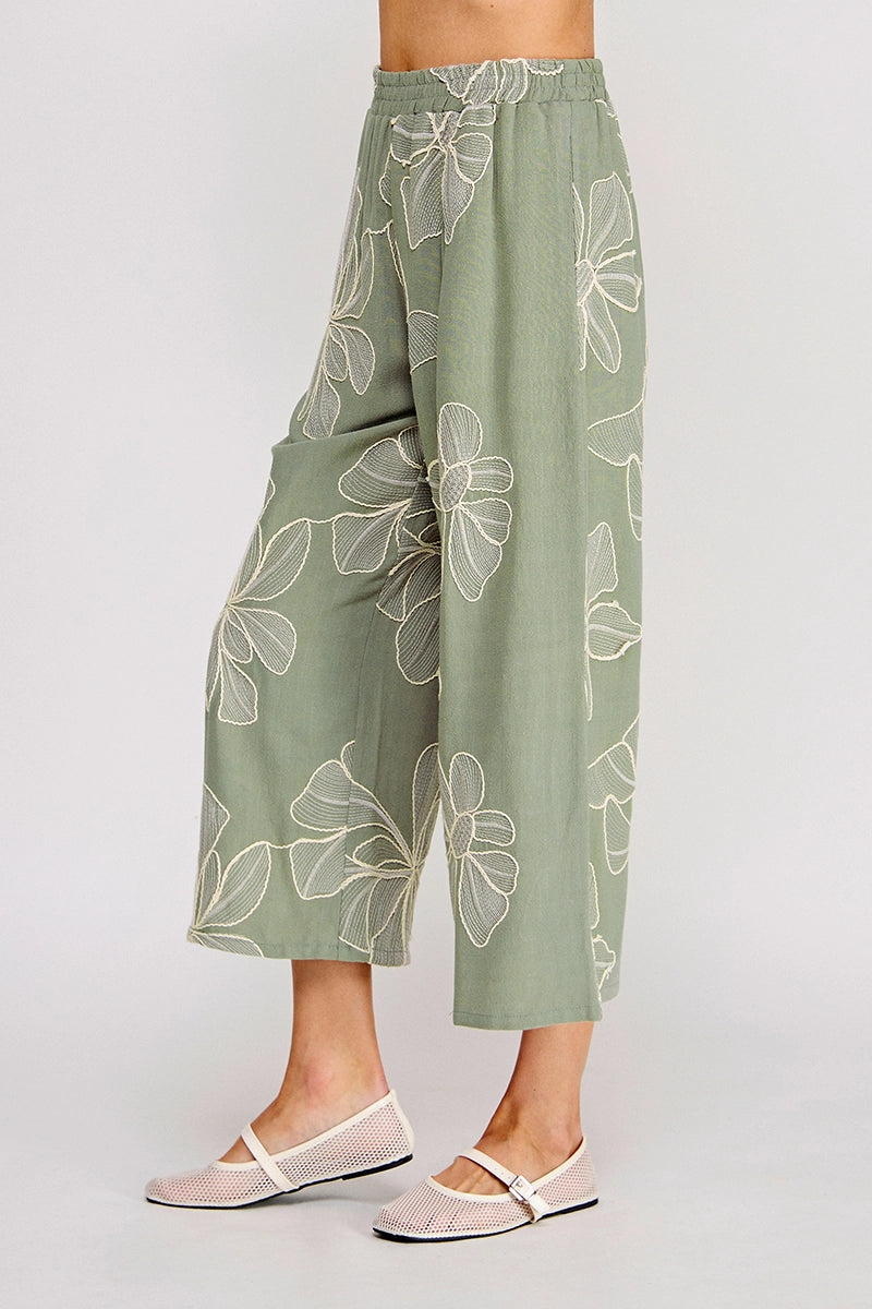 Laurna Botanical Embroidered Linen Ankle Crop Pant