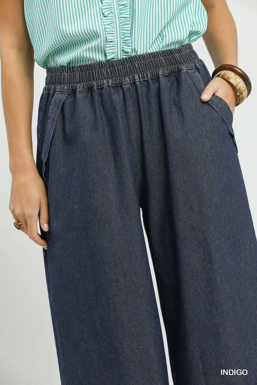 Sophia Chambray Scalloped Hem Pant