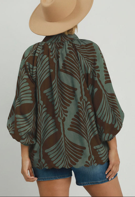 Abyss Abstract Leaf Print V-Neck Puff Sleeve Blouse Top