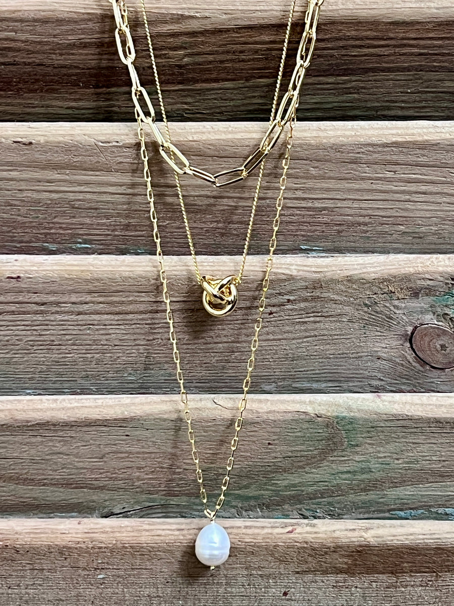 Layered Paperclip Chain with Knot Gold Charm & Pearl Necklace