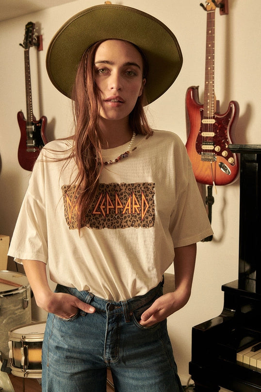 Def Leppard Leopard Logo Graphic Tee