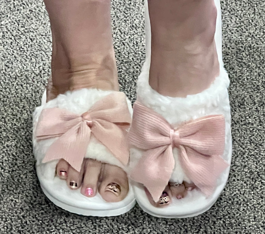 Pink Bow Plush Slippers