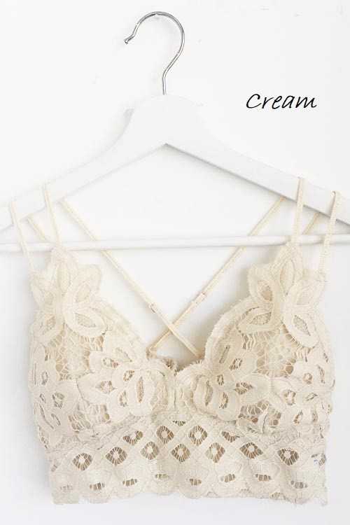 Kaci PLUS Floral Scalloped Lace Cami Bralette
