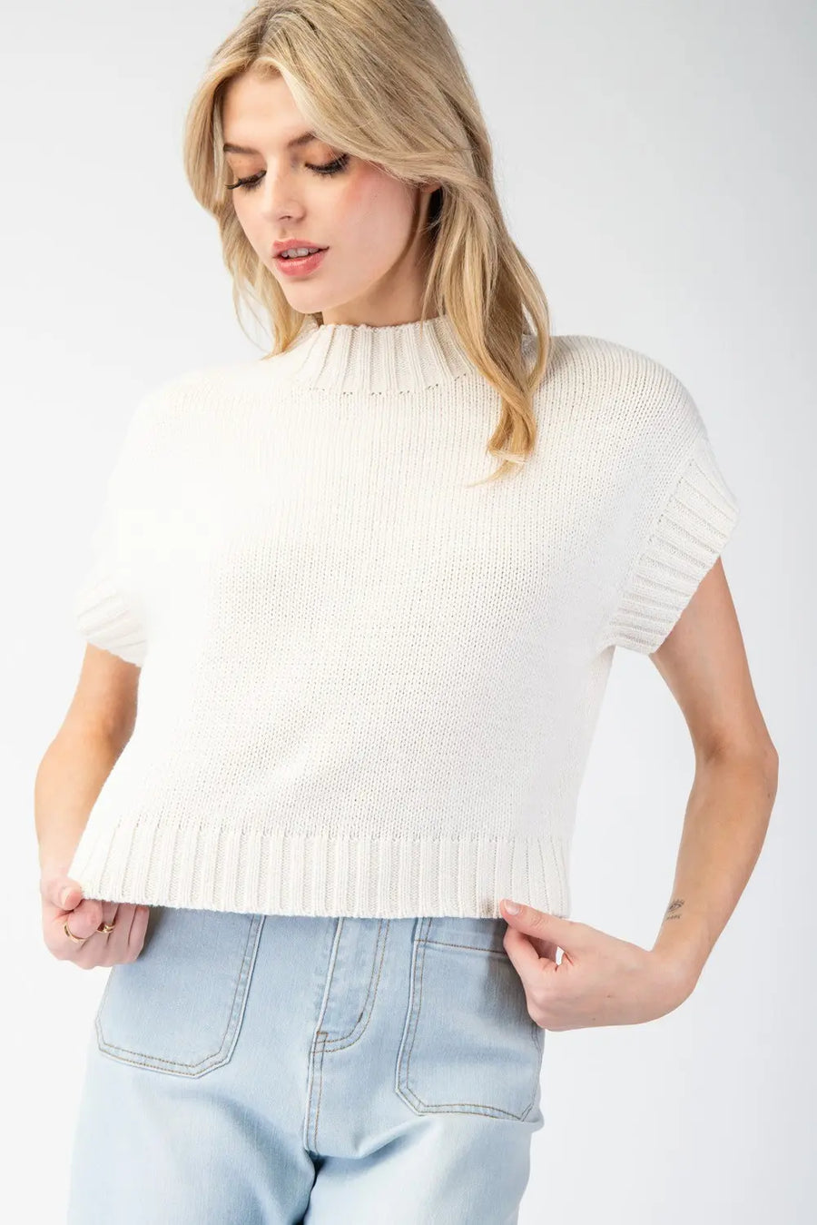 Addy Solid Short Sleeve Crop Sweater Top