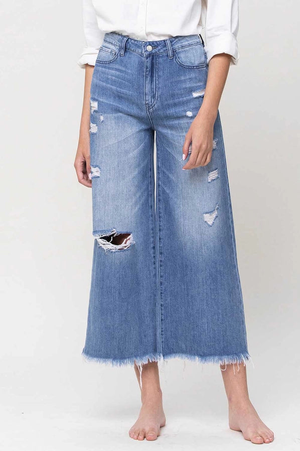 Beautiful CrAzY Super High Rise Wide Leg Crop Denim Jeans with Frayed Hem