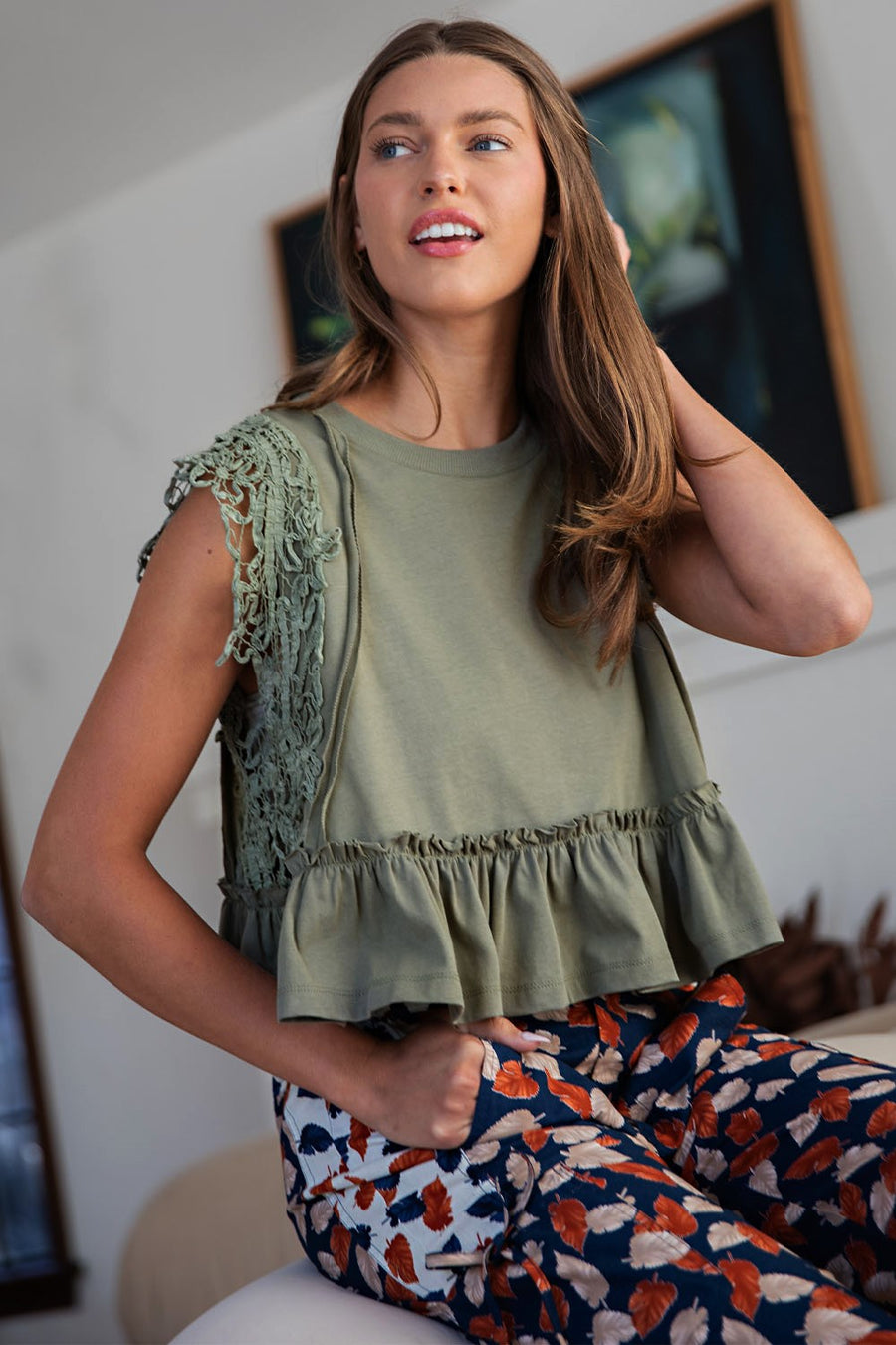 Brenna Side Lace Trim Ruffle Hem Top