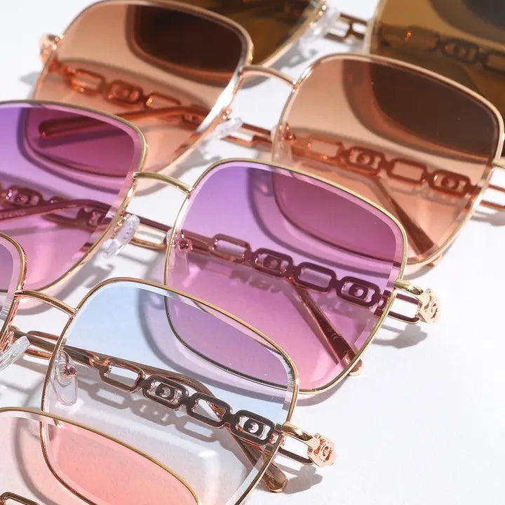 Top Gun II Colorful Lenses Gradient Aviator Sunglasses with Chain Detail
