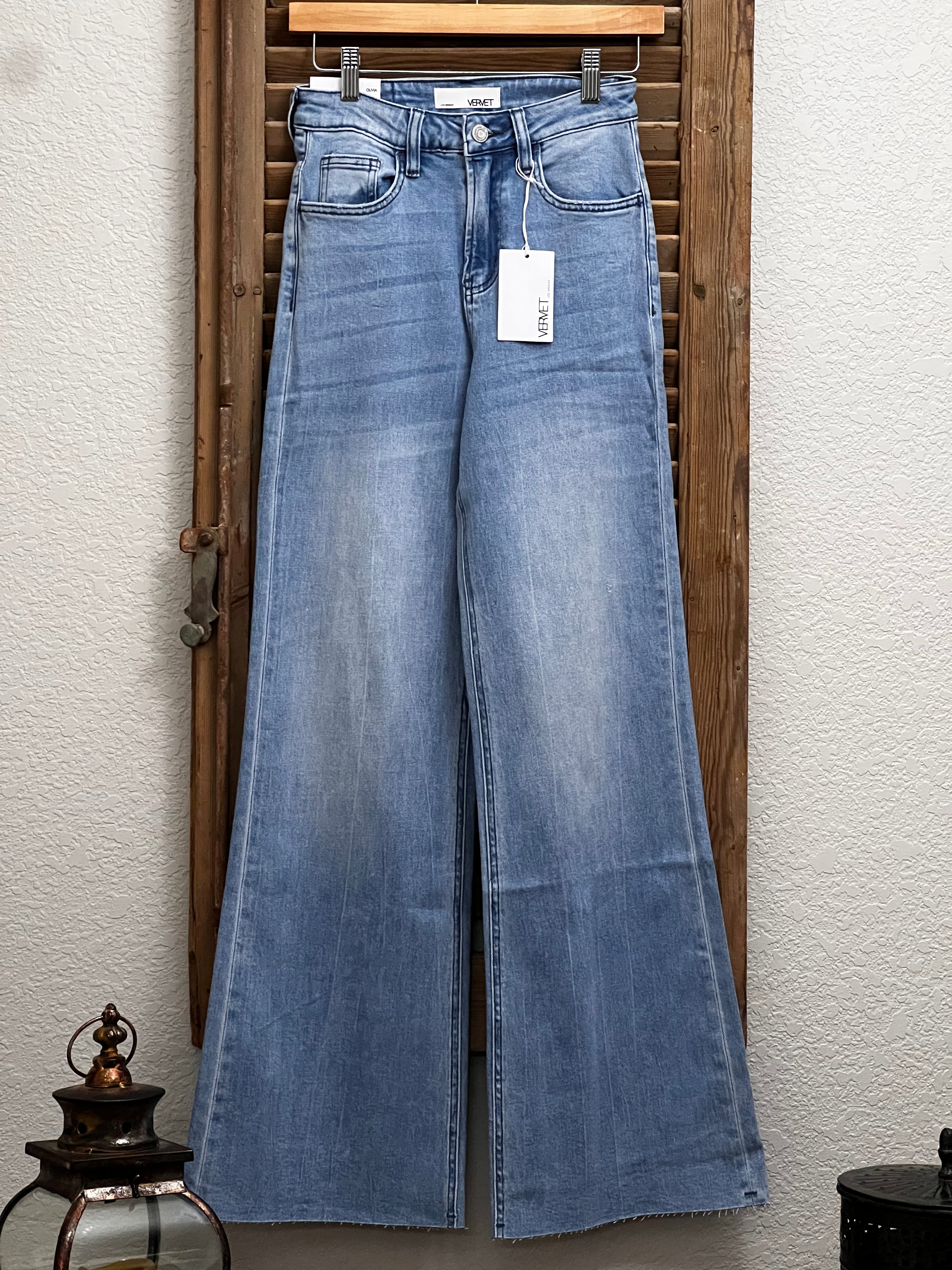 Waylon Super High Rise Wide Leg Jeans