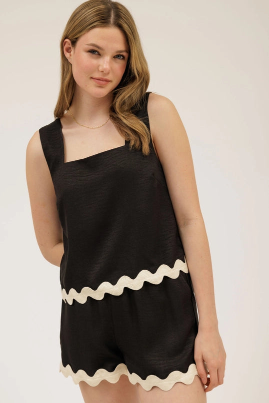 Elena Contrast Wavy Hem Sleeveless Top and Short Set