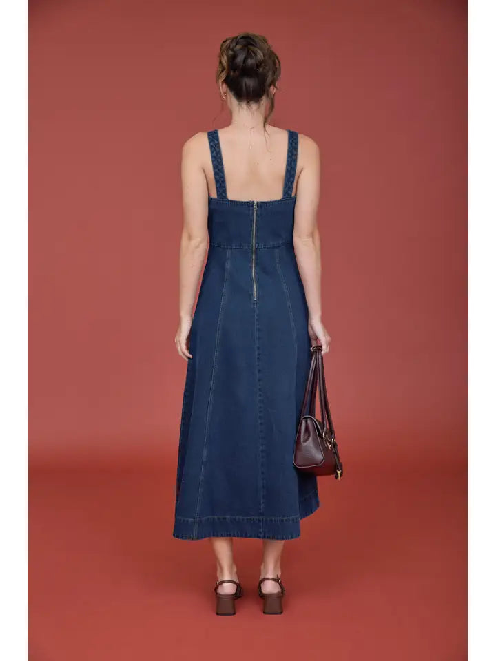 Delina Sweetheart Neckline Fitted Denim Midi Dress