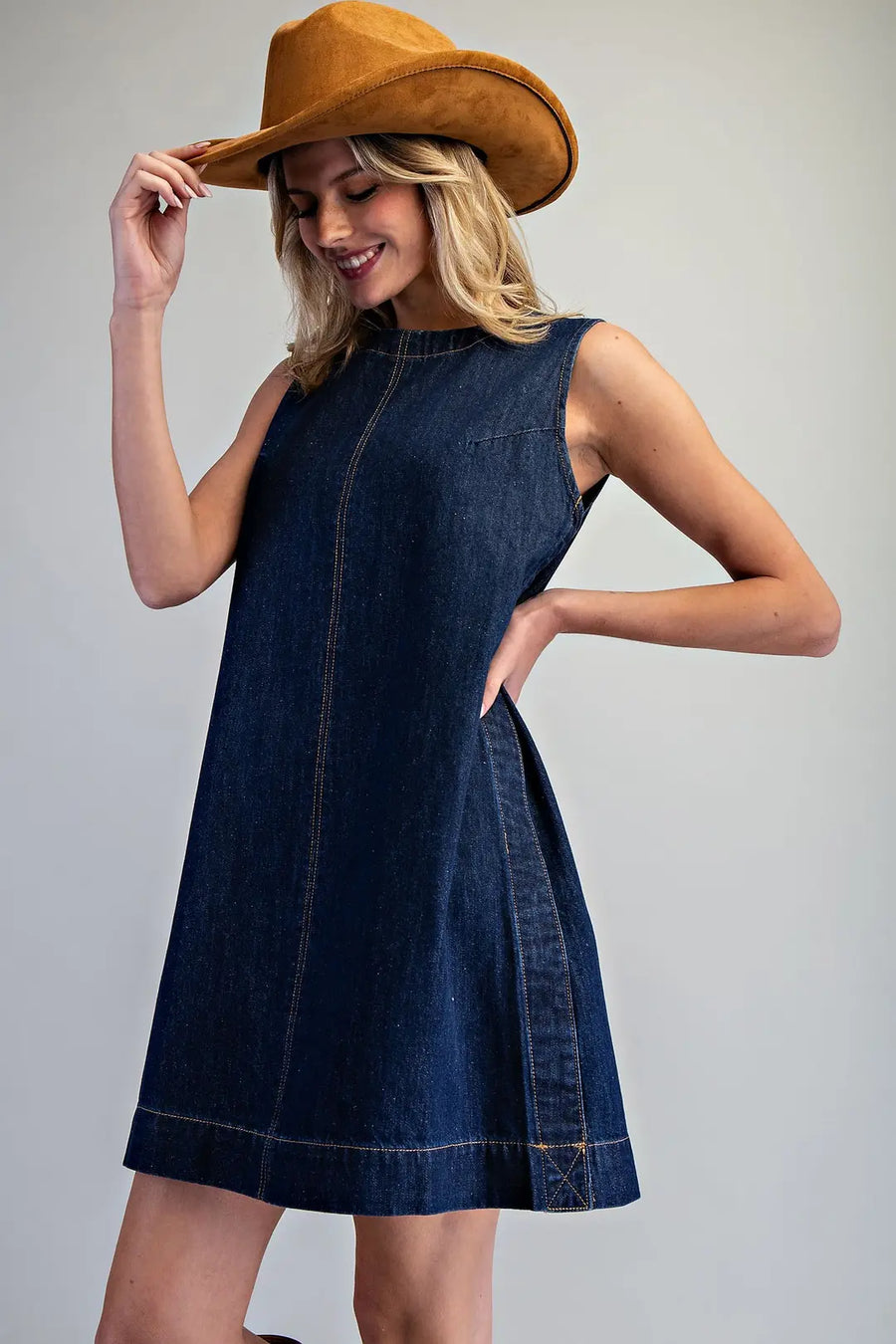 Trigger Sleeveless Denim Shift Mini Dress