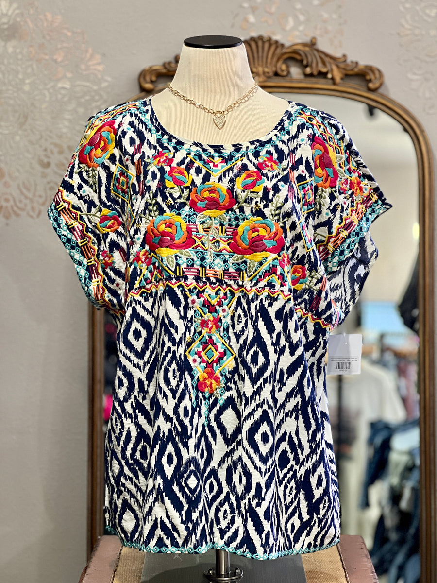 Wynona Embroidered Southwestern Short Sleeve Tunic