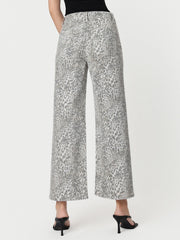 Cheater High Rise Patch Pocket Baggy Wide Jeans