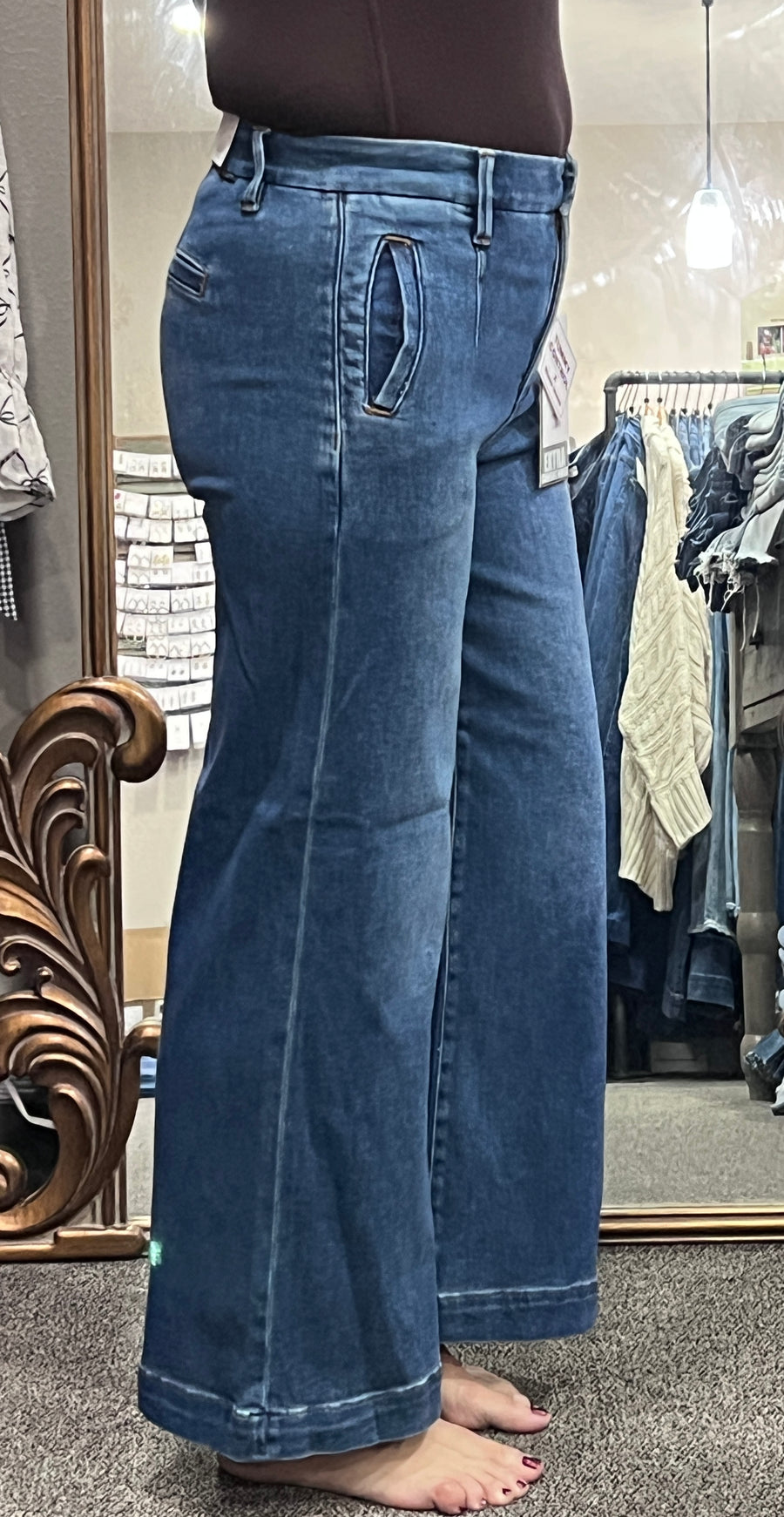 Leppard TC High Rise Crop Wide Jeans