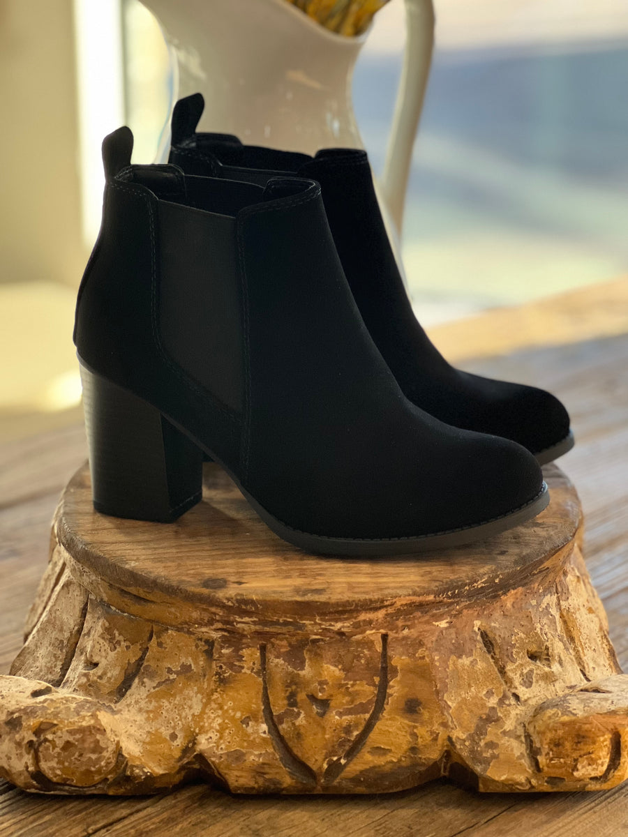 Physic Suede Bootie