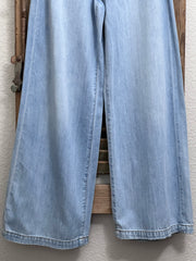 Nori Light Wash Wide Leg Jeans