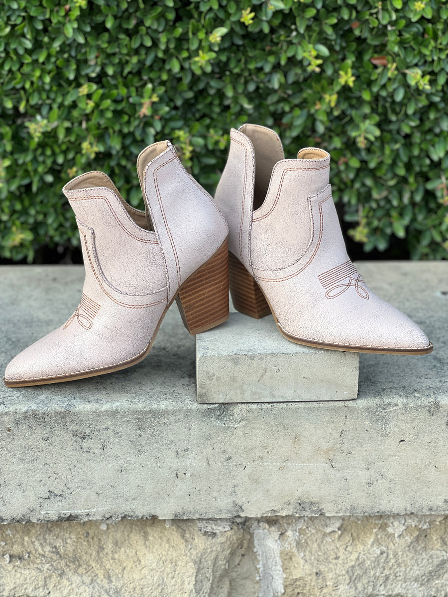 Hey Girl by Corkys "Smoke Show" Cream Crackle Short Western Style Bootie