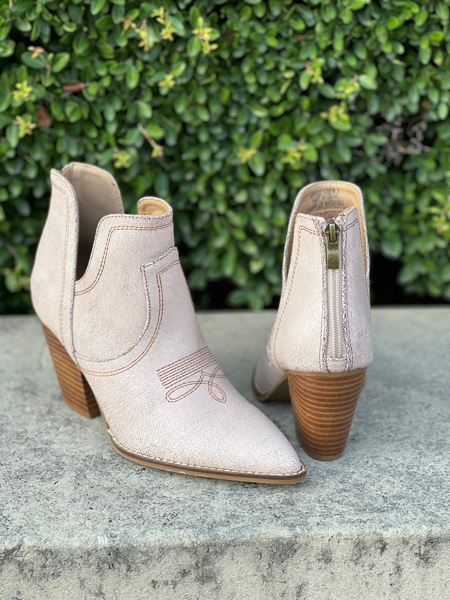 Hey Girl by Corkys "Smoke Show" Cream Crackle Short Western Style Bootie