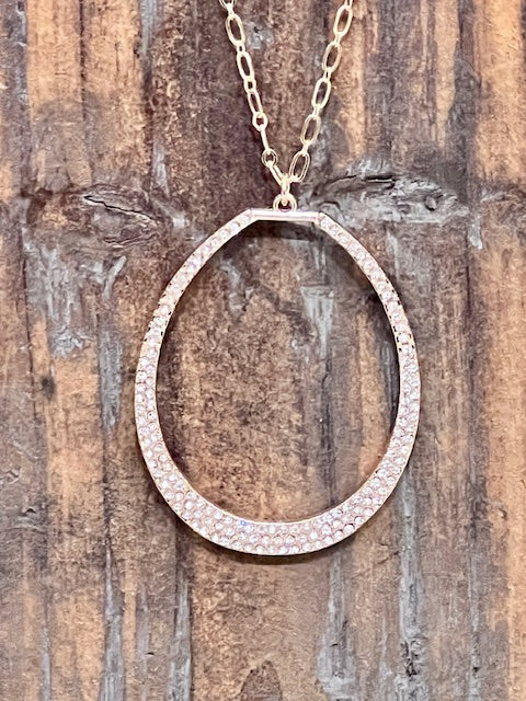 Long Chain Pendant Necklaces