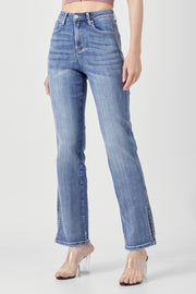 Reign High Rise Slim Straight Jeans