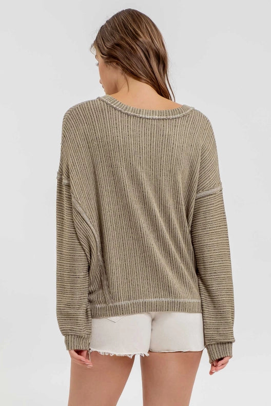 Ryanne V-Neck Long Sleeve Sweater Knit Top