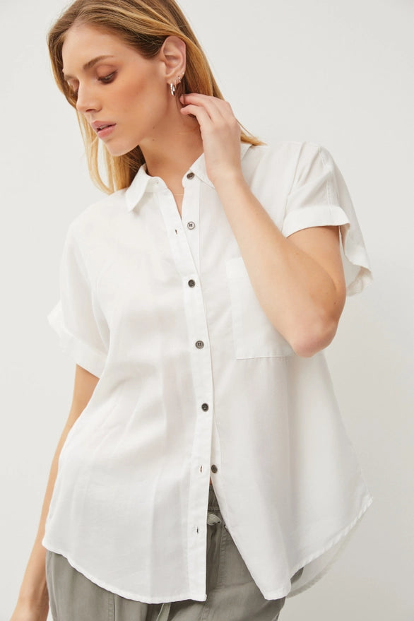 Hillarie Classic Short Sleeve Button Up Top Blouse