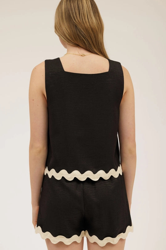 Elena Contrast Wavy Hem Sleeveless Top and Short Set