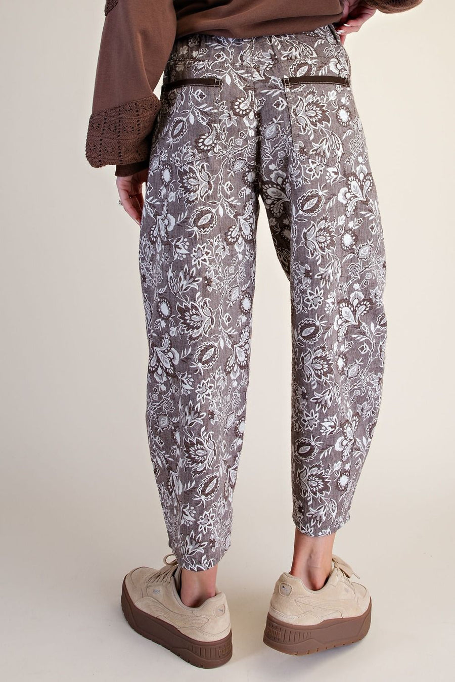 Ember Floral Cropped Jacquard Barrel Pants