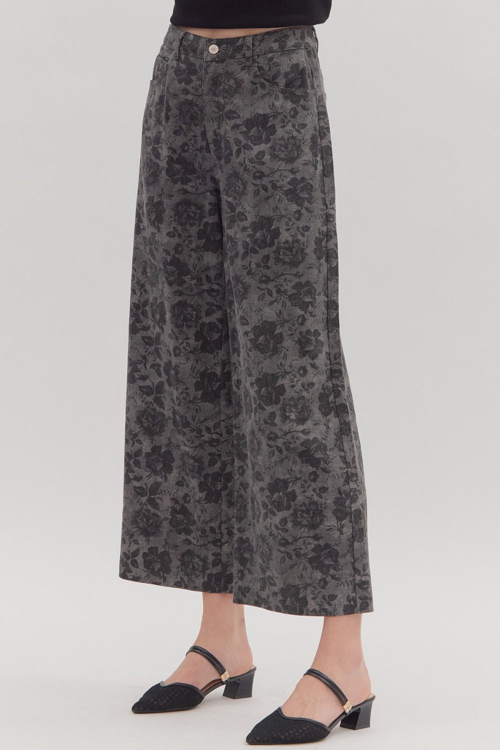 Roselyn Floral Print Wide Leg Twill Pants