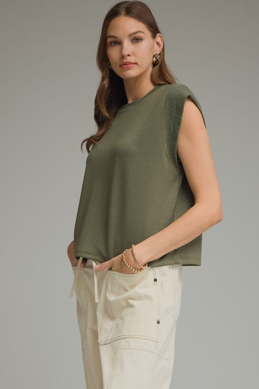 Ariel Round Neck Cap Sleeve Top