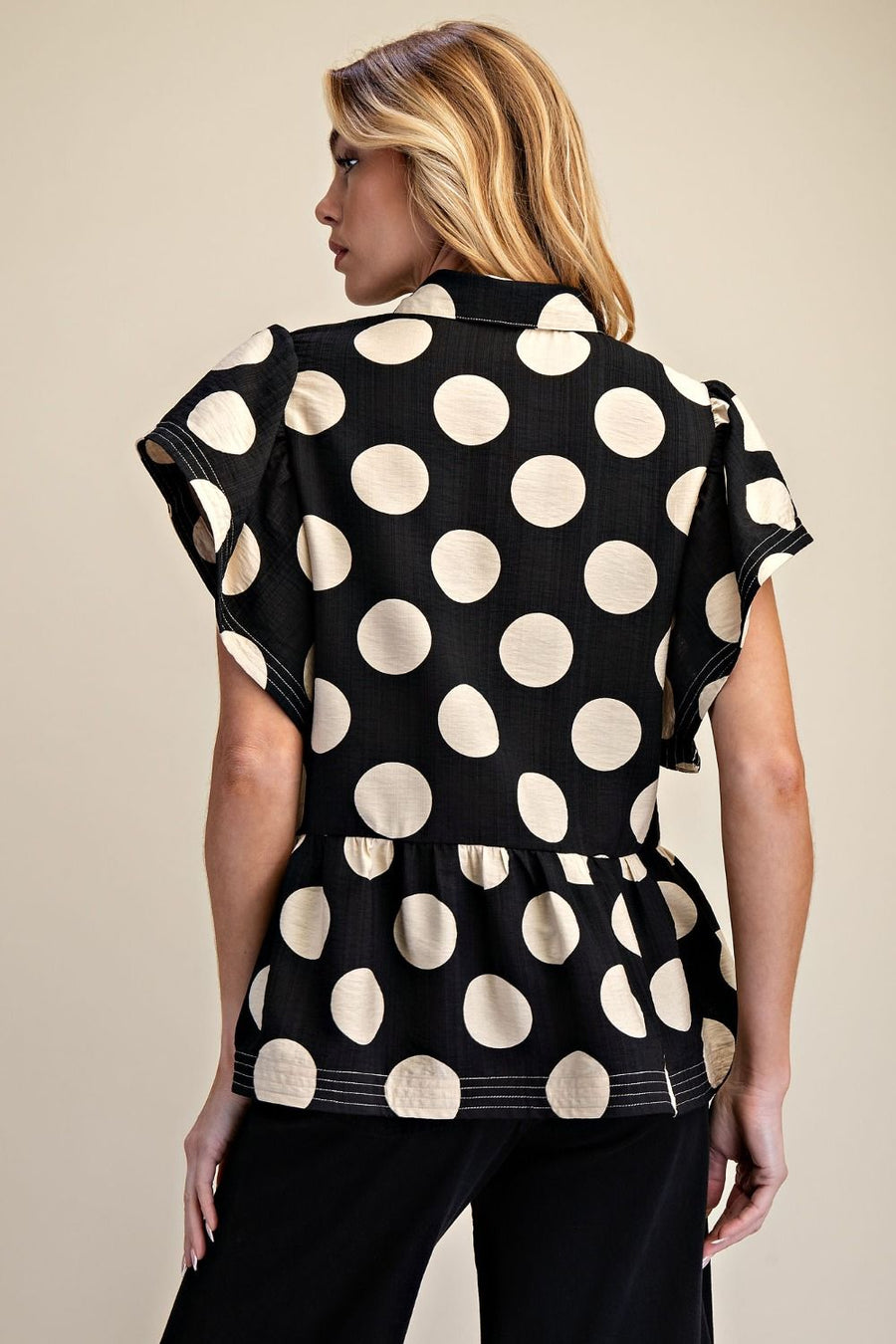 BIG DOTS Short Sleeve Button Front Ruffle Top