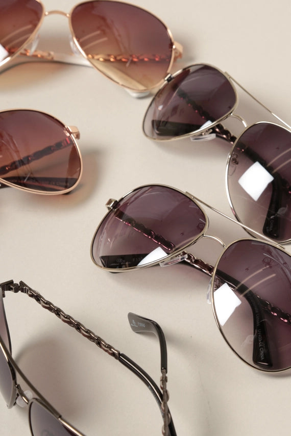 Cougar Classic Aviator Sunglasses with Mini Chain Detail