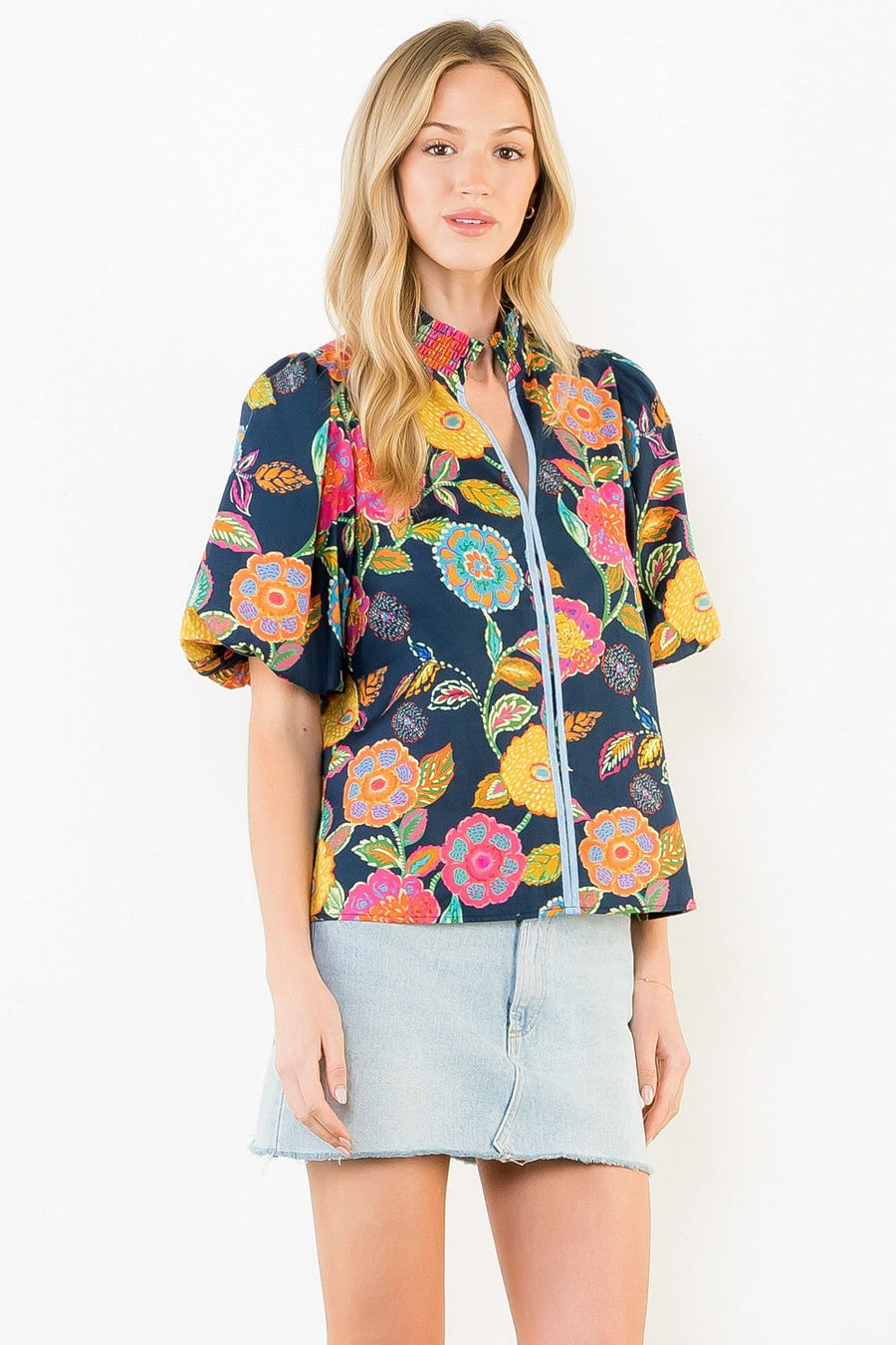 Painted Blooms Floral Print Puff Sleeve V-Neck Top by THML