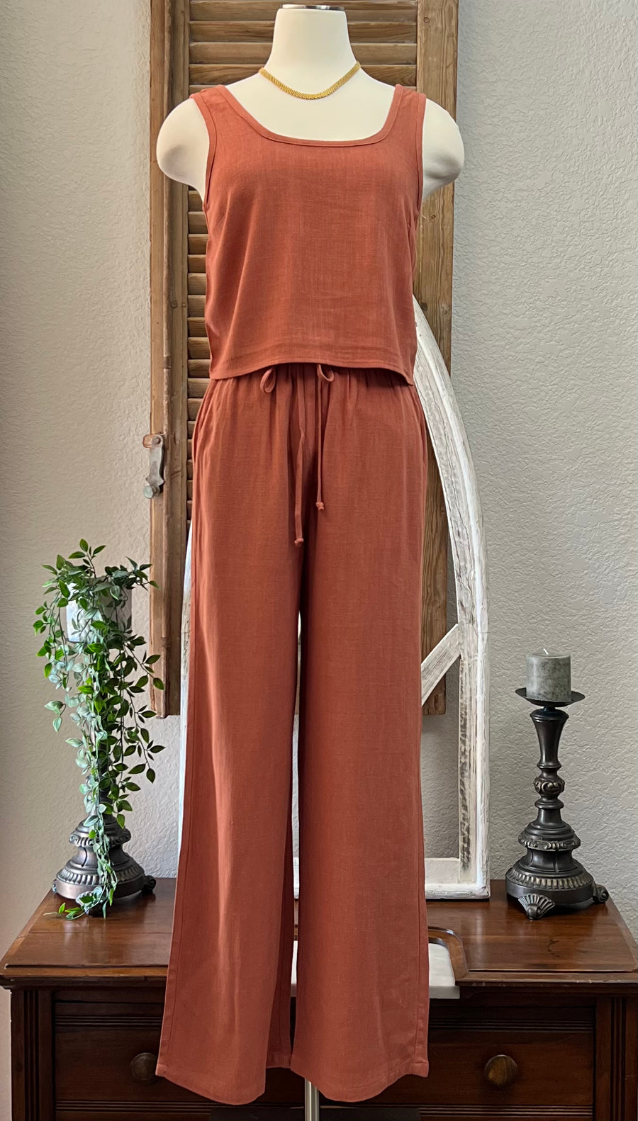 Mika Linen Two Piece Crop Tank Top & Pants Set