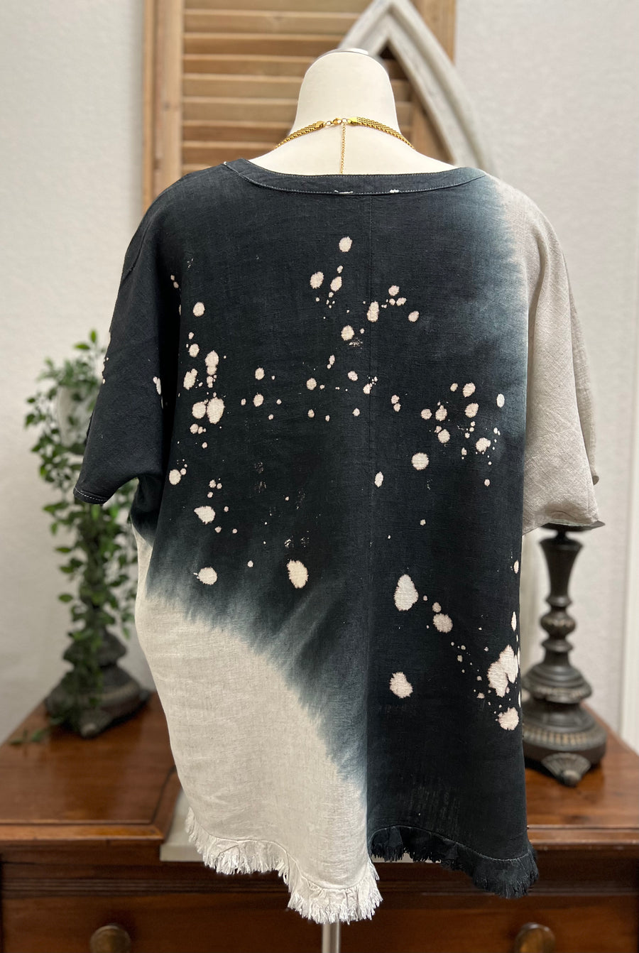 Lisa Linen Blend Bleach Dip Dye V-Neck Tunic with Frayed Hemline