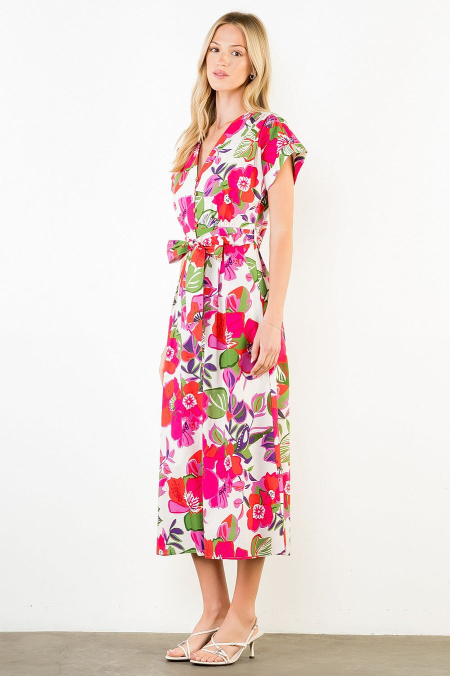 Claudine Short Sleeve Floral Print Midi Dress by THML